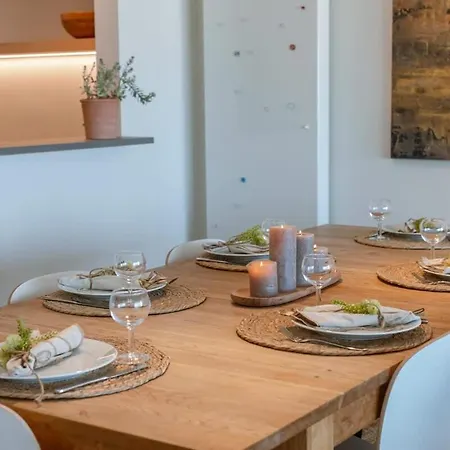 Huswell - Family For 8 With Magnificent View